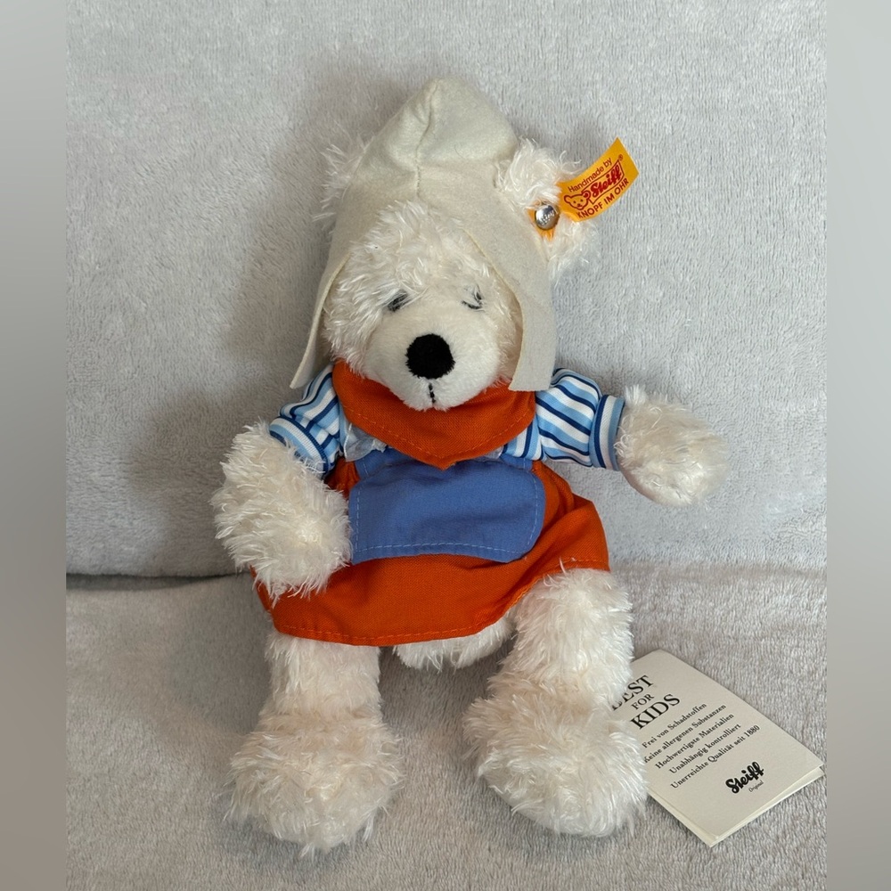 2018  Steiff  German Bear Plush For Fine Cosmetics Ad Amsterdam 10” W Both Tags